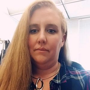 Meet your Posher, Ivy